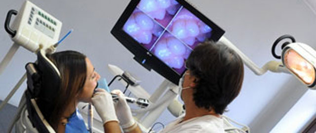 Telecamera intraorale dal tuo dentista a Milano